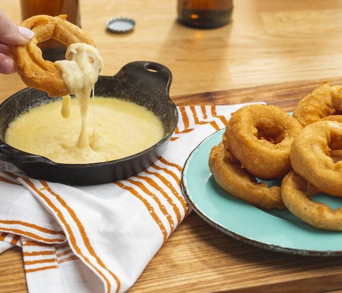 Pub-Style Onion Rings With Apple Cider Fondue